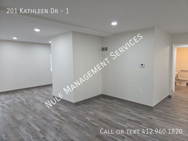 Photo - 201 Kathleen Dr Unit 1