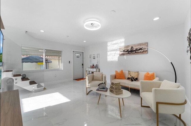 Photo - 970 Plover Ave Unit SI ID1571597P
