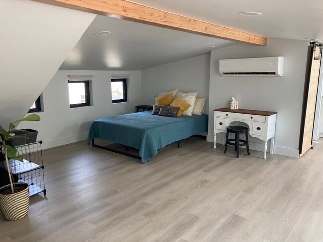 Photo - 1021 S 1000 E Unit 1021 #2