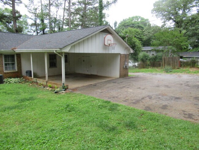 Photo - 70 Gibson Dr