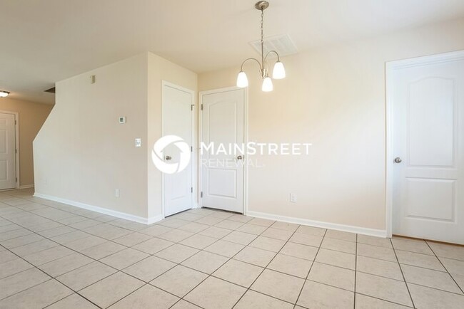 3 Bedroom Pet-Friendly Home in Columbia, TN with Main Street Renewal