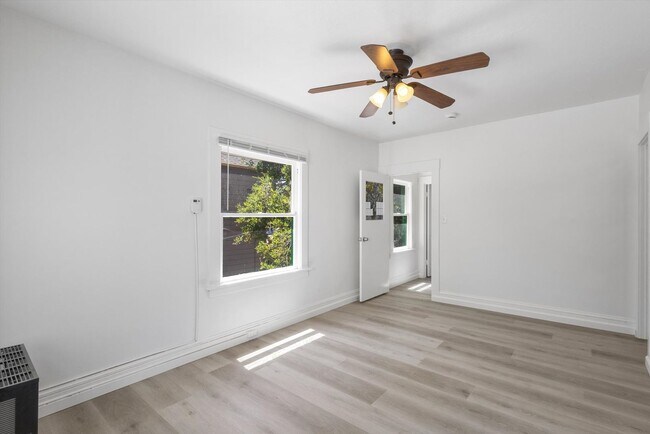 Photo - 2255 Lincoln Ave Unidad B