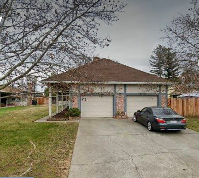 Photo - 2444 Ione St Unidad 2442