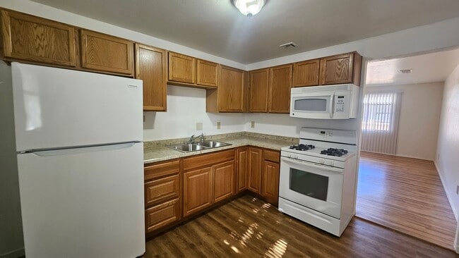 Photo - Louisiana Blvd SE-845 Unit 845-2
