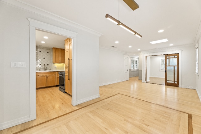 Photo - 5713 W 79th St