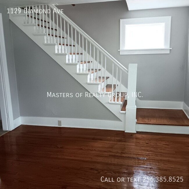 Photo - 1129 Diamond Ave