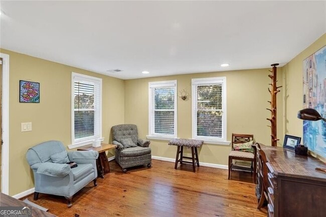 Photo - 3671 Bishop Dr