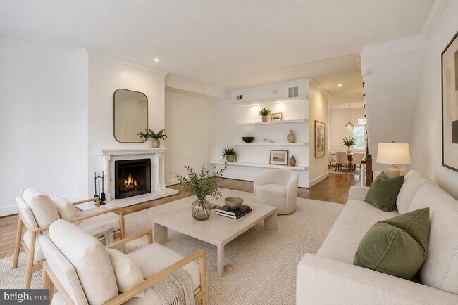 Photo - 2209 Washington Cir NW Unit 3