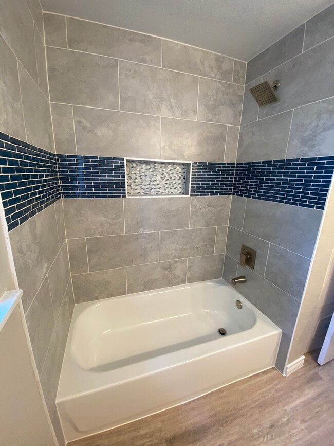 Photo - 200 E Freeman St