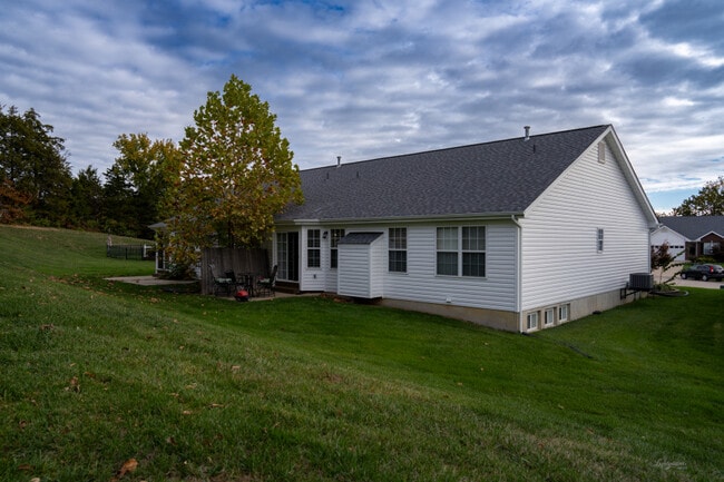 back yard and walkout to patio - 615 Grayhawk Cir