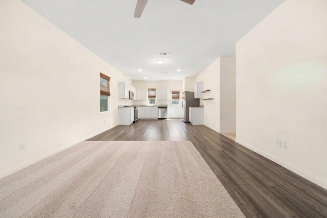 1073 Water Oak Ln