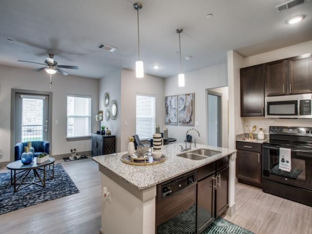 Photo - 1 bedroom in Dallas TX 75237 Unit # 53