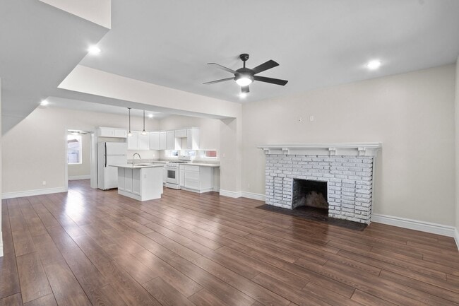 Yandell Unit 1 - Yandell Unit 1 Unit Apt 1
