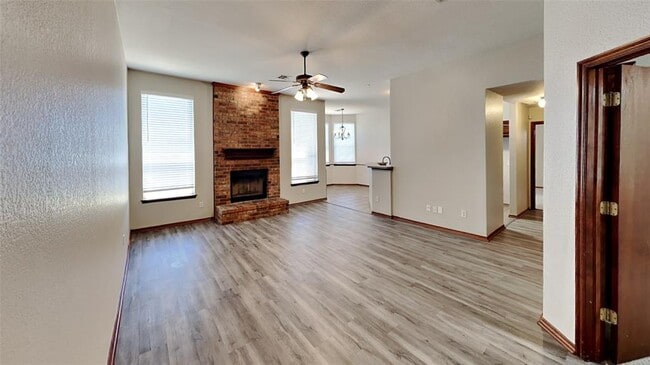 Photo - 2212 SW 141st Pl