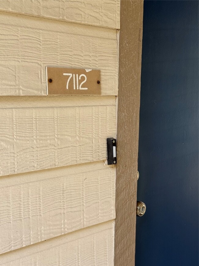 Photo - 7112 N Holiday Dr Unidad True