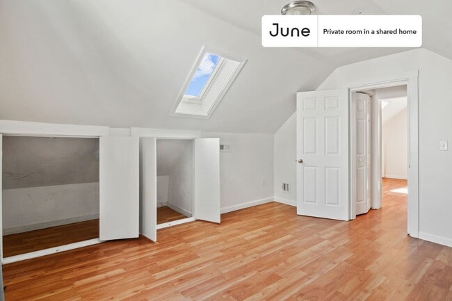 Photo - Room in Shared 6 bed/2 bath home Unit E