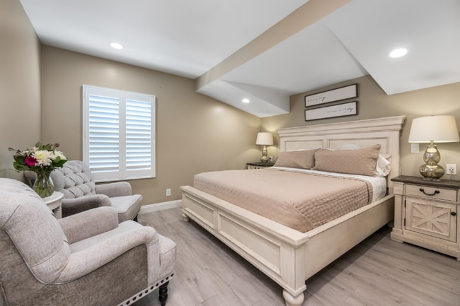 Photo - 1614 Marion Way W