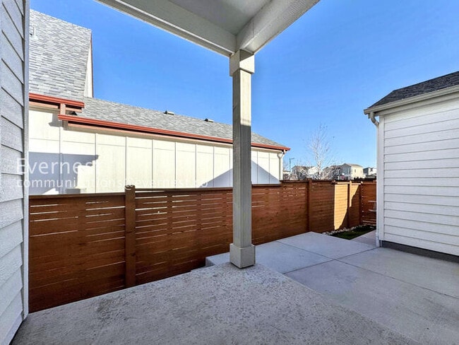 Photo - 5992 N Fulton St