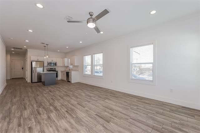 Photo - 1950 E Maddox Ave