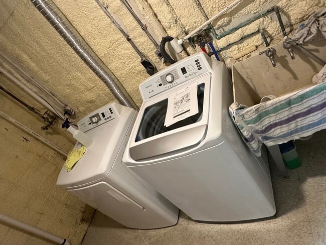 Photo - 7351 Waldman Ave