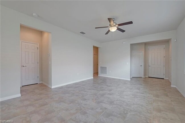 15133 Reef Ln