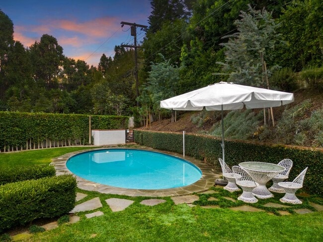 Photo - 163 Acari Dr