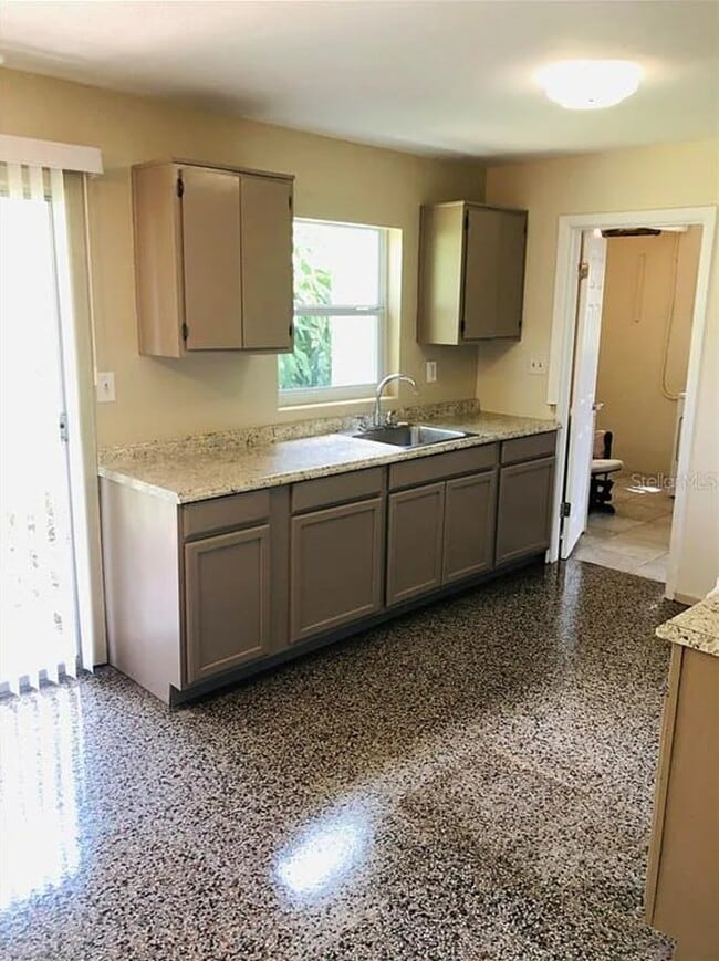 Photo - 5807 Colchester Dr