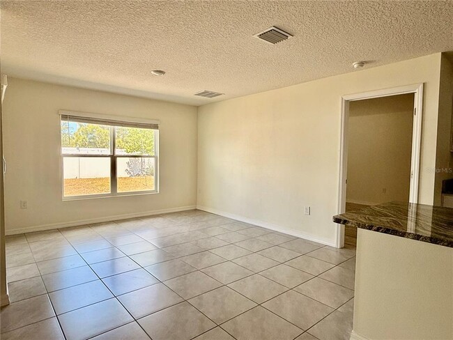 Photo - 4119 Autumn Amber Dr