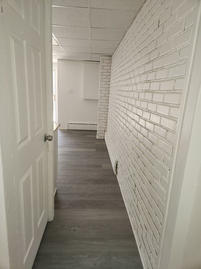 Photo - 436.5 Greenleaf St