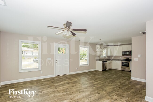 99 St Mary Ave NW
