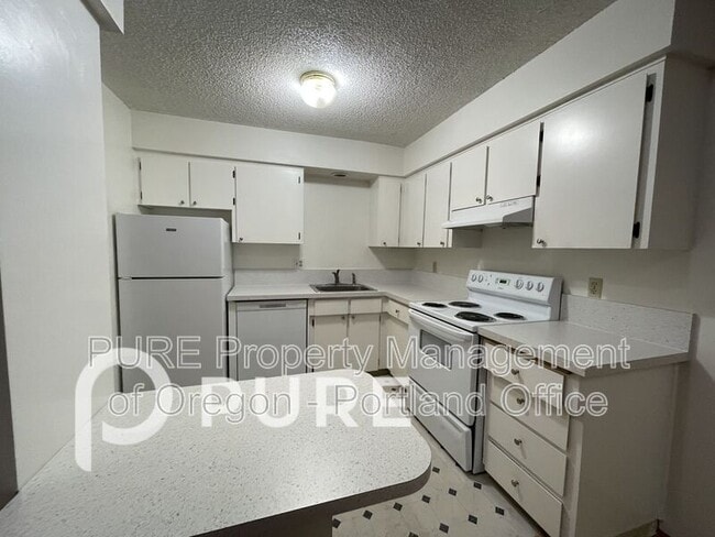 Photo - 2649 NE Wasco St