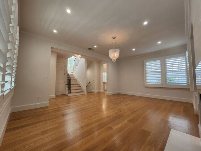 Photo - 903 Ramona St