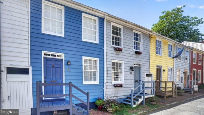 Building Photo - 35 Pinkney St