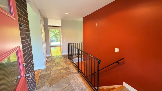 Photo - Spacious 4BR Bellevue Home with A/C, Office & Private Yard Near Microsoft