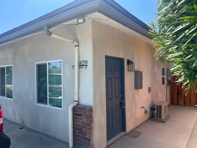 Building Photo - Upgraded One Bedroom for Rent Rental