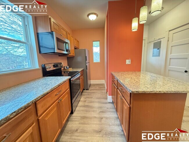 Photo - 12 Langley Rd Unit 2