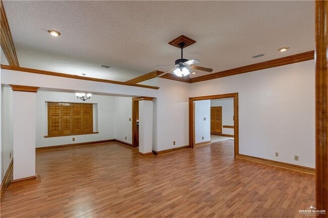 Photo - 20 N 21st St