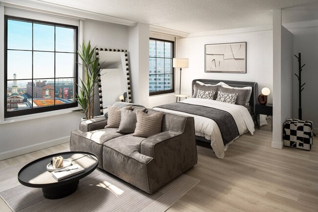 Photo - Vision on Lombard