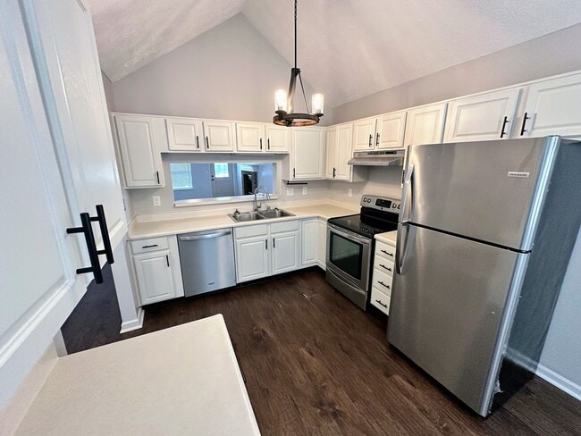 Photo - 3821 Landridge Dr
