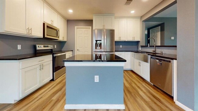 Photo - 1308 Casa Blanca Cove