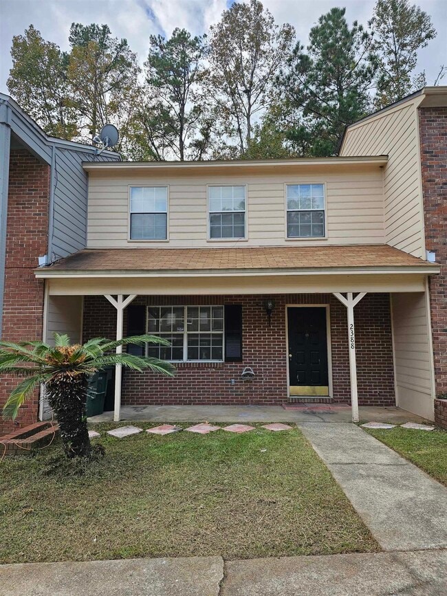 Building Photo - 2388 Gregory Dr
