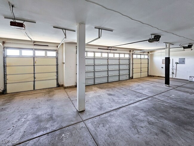 Building Photo - 189 Mt St Helens Dr Rental