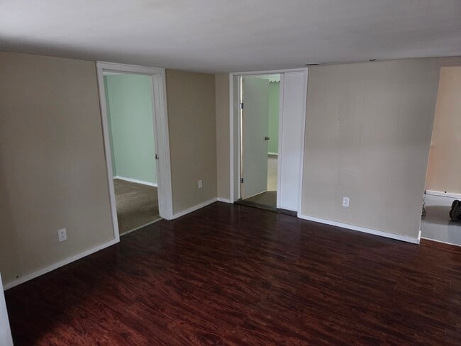 Photo - 24 N Dansville St Unidad 111