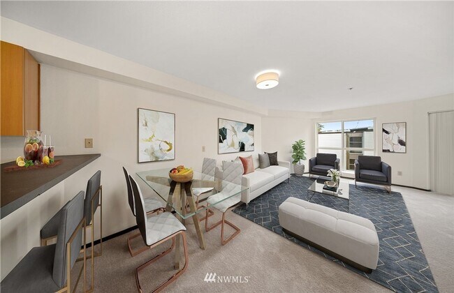 Photo - Cobrizo Condominium - $1695.00 1 bedroom, ... Unit 210