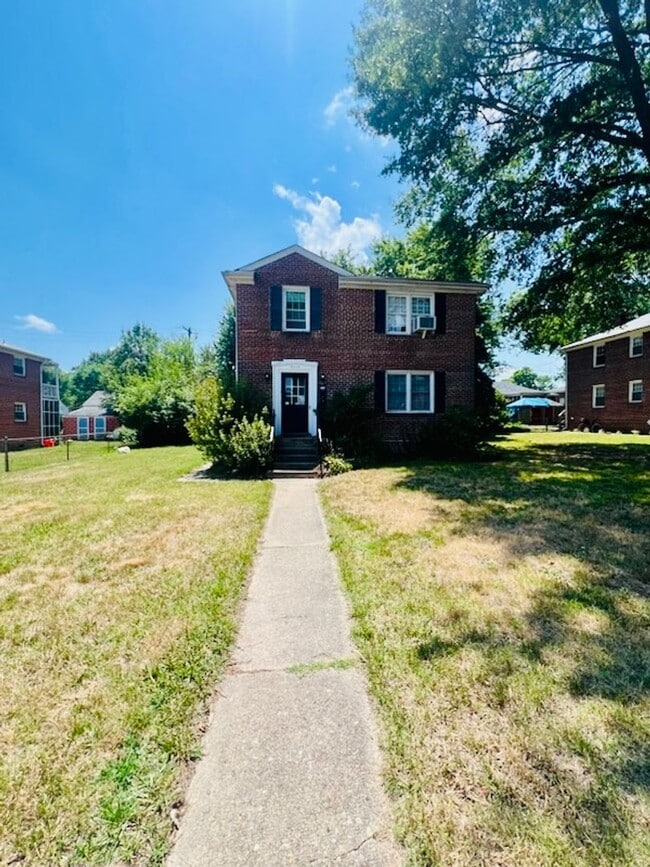 Photo - 5303 W Franklin St Unidad Apt. 02