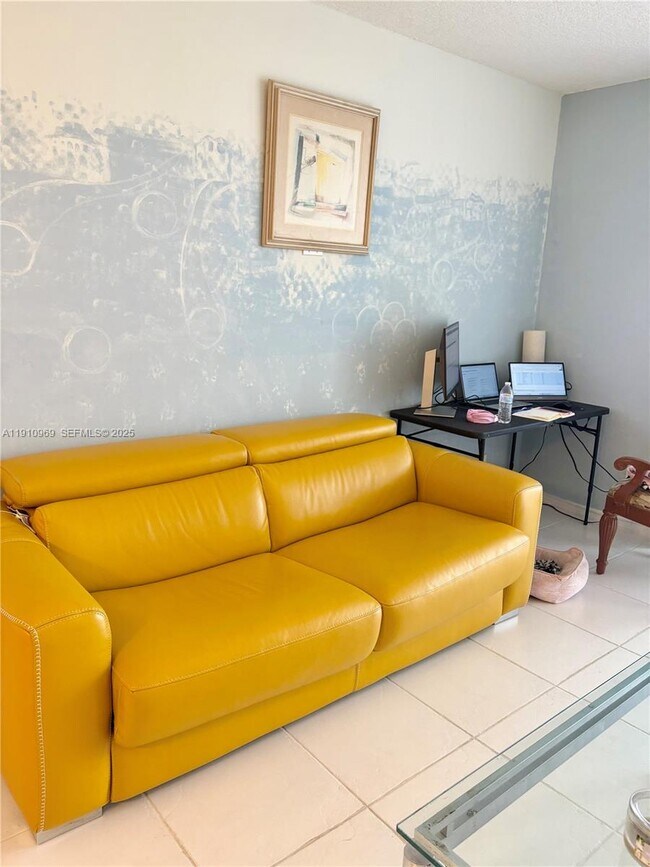 Photo - 500 Three Islands Boulevard Unidad 719