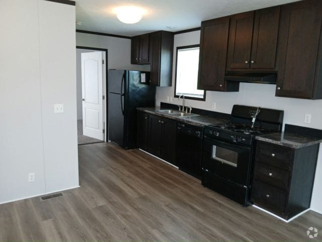 Building Photo - 34 Bel-Aire Dr Rental