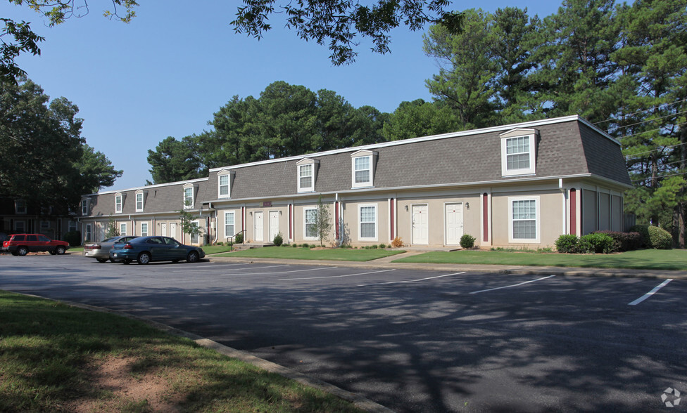 The Hills at Fairington Apartments For Rent in Lithonia, GA - ForRent.com