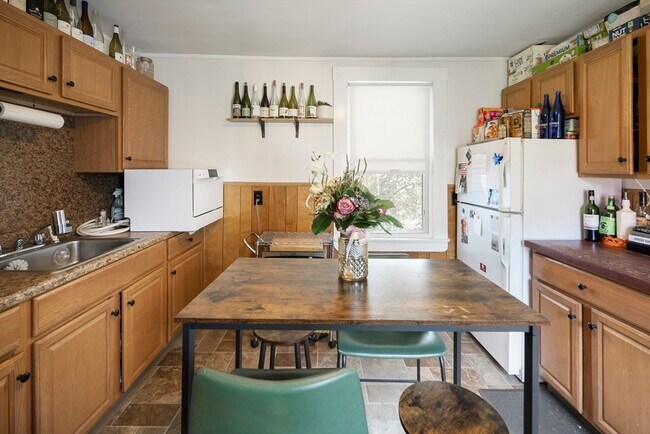 Photo - 38 Spring St Unit 2R