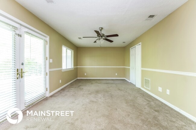 Photo - 2464 Landington Way NW